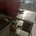 اغراض محل بيتزا للبيع