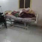ثلاجه وسرير للبيع