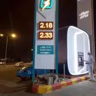 تركيب لوحات مواقع مشاريع عقارات محلات فنادق طباعة بنر استيكر