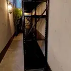 رفوف ارفف مستودعات تخزين منازل فنادق مكاتب