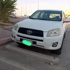للبيع  تويوتا راف فور 2012 الموديل
