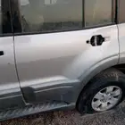 بيبان جيب باجيرو موديل 2003 مستعمله ونظيفه للبيع