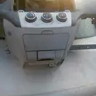 قشرة طبلون مع فرارات المكيف لهونداي النترا موديل 2008 للبيع