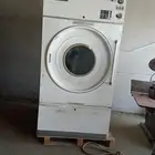معدات مغسله نضيفه وبولارات كهربا