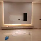 تركيب شيبورد تفصيل رفوف ديكورات دهانات الرياض