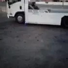 سطحه متواجد في عسفان لنقل السيارات المصدومه و
