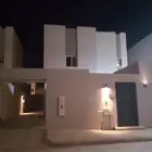 فيلا للبيع درج داخلي مساحة 300 بوابة الشرق