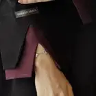 عبايات للبيع