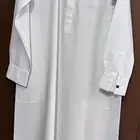 ثياب وأشمغة ماركات