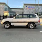 لاندكروزر Gx.r ( وارد عبداللطيف)