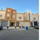 للبيع دورارضي حوش مدخل سيارة 6غرف بالمحاله أبها من520الف