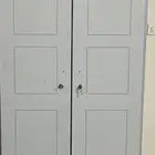 دولاب صغير رمادي