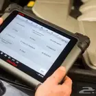 فحص كمبيوتر السيارات (مبدئي)   باستخدام جهاز NEXAS OBD2