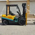 فور كلفت للايجار اليومي والشهري جميع الاحجام