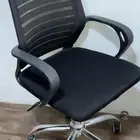 كرسي مكتبي نظيف