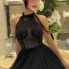 فساتين للبيع