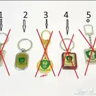 ميدالية أو علاقة مفاتيح نادرة بشعار نادي الأهلي الكلاسيكي