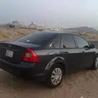 فورد فوكس ب8000