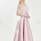 فستان للبيع