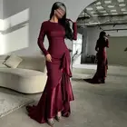 فساتين وعبايات بتصاميم راقية وعصرية