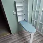 طاولة مخصصه للكوي مع دولاب