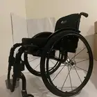 كرسي رياضي للمعاقين