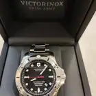 ساعة فكتورنوكس victronox جديدة