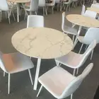 طاولات طعام للايجار