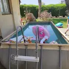مسبح للبيع