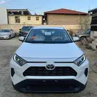 تويوتا راف فور بنزين LE دبل ابيض