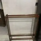 علاقة ملابس و شماغ للبيع