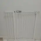 حاجز لدرج سلامة الاطفال