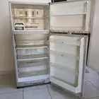 ثلاجه للبيع