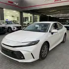 تويوتا كامري اي بنزين 2025