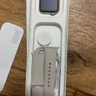 للبيع ساعة أبل SE الجيل الثاني مستعملة (بحالة ممتازة)