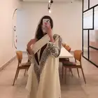 عبايات مصممات شبه جديده للبيع