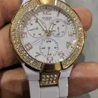 ساعه جس Guess جديده حريمي