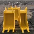 بوكلين جي سي بي قطع غيار جديده معدات نجران