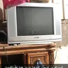 للبيع تلفزيون قديم