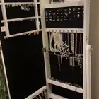 للبيع دولاب اكسسوارت نظيف