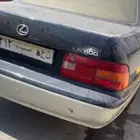 للبيع لكزس LS 400 97 الحد النهائي 7000 السيارة مع اللوحه