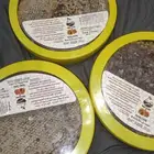 عسل بالشمع
