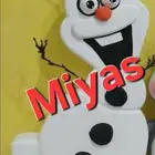 نحت مجسمات بالفلين..