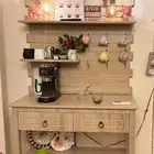ركن قهوه وجهاز قهوه