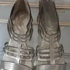 للبيع احذيه نسائية ماركة او البدل بي احذية رجالية