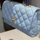 شنطة شانيل حجم صغير