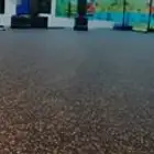 أرضيات مطاط ربر ورول بسماكه مختلفه لأرضيات الأنديه الرياضية