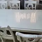 طاوله طعام