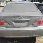 لكزس ES 300 2003 _2004 يوجد لديه بعض القطع