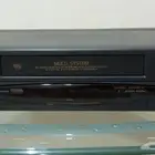جهاز فيديو هيتاشي VHS متعدد الأنظمة ..